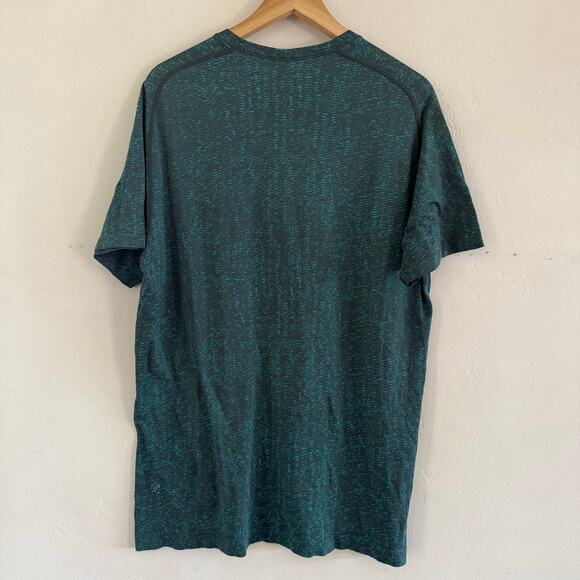 Lululemon Peloton Men’s Short Sleeve Shirt Athletic Shirt Size XL Metal Tech - Picture 5 of 8